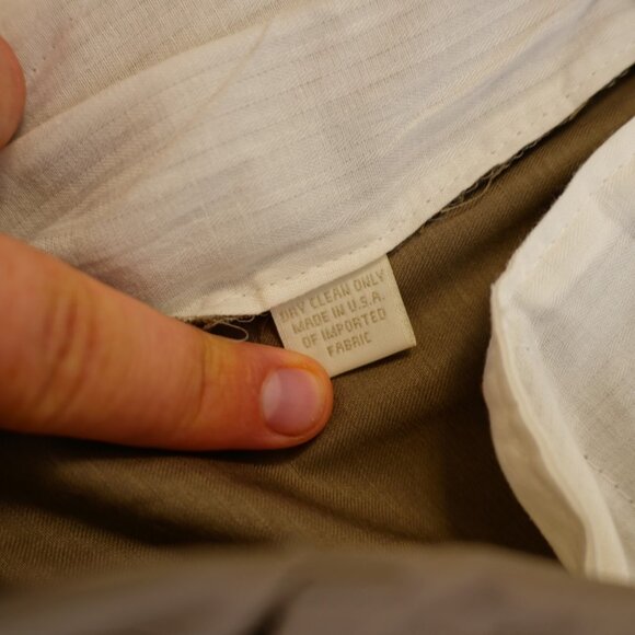 DAMAGED Hart Schaffner Marx Wool Tan Dress Pants 42 / 28 Pleated Cuffed High Ris - Picture 7 of 7